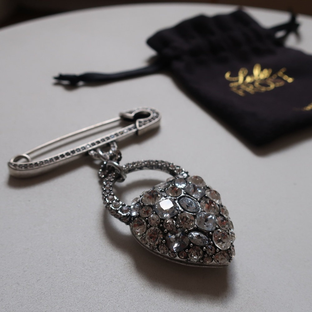 Lulu Frost Chic Heart Pendant Brooch - Never Worn